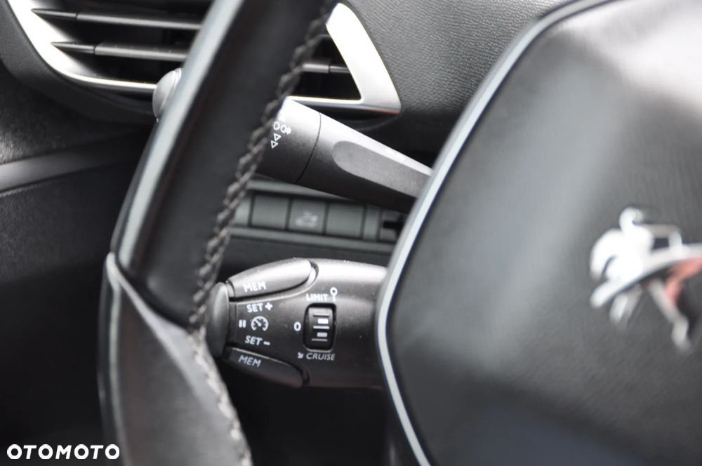 Peugeot 3008 BlueHDi 130 Stop & Start Allure - 39