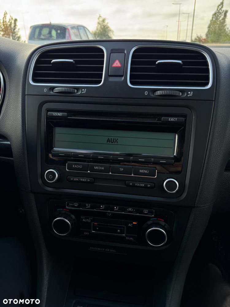 Volkswagen Golf VI 2.0 TDI Comfortline - 22