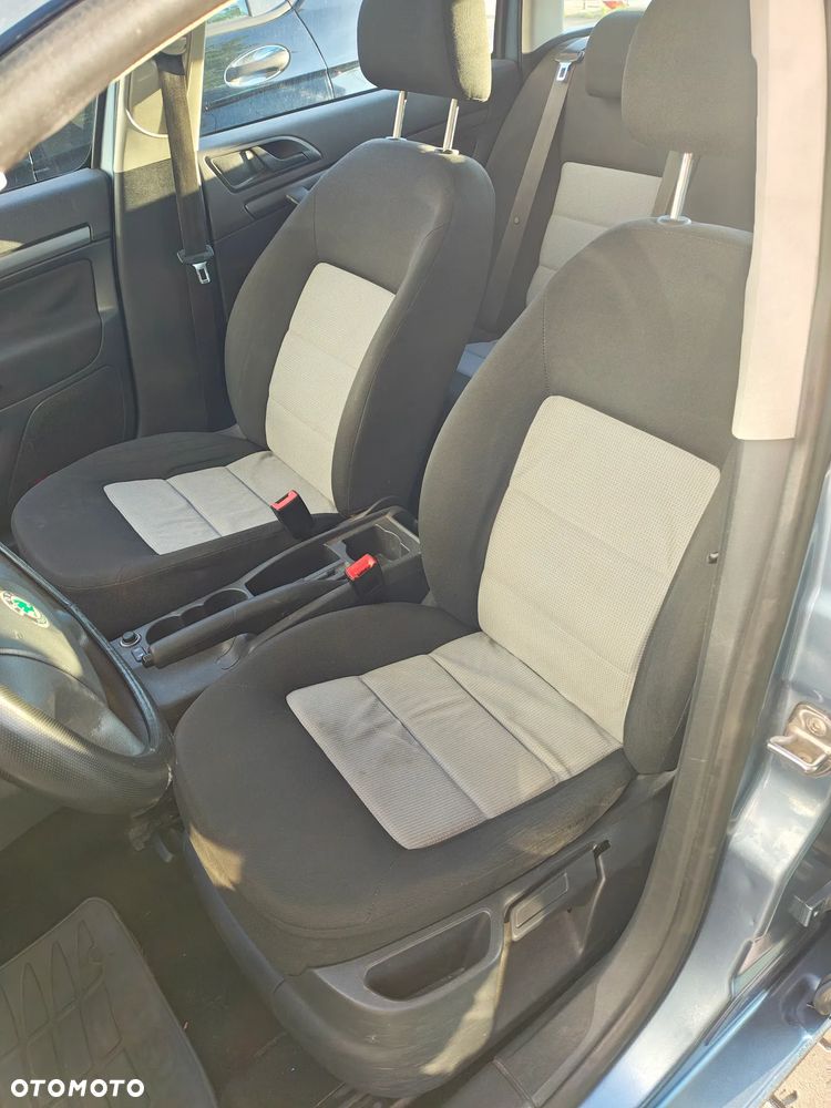Skoda Octavia 1.6 Mint - 13