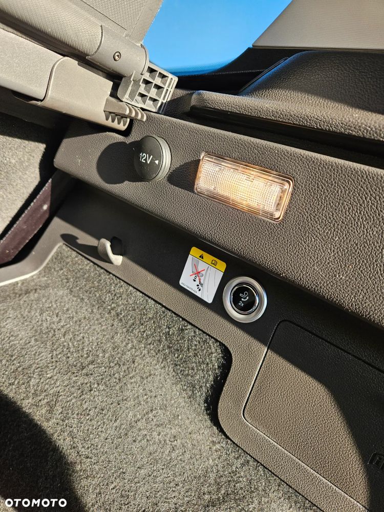 Ford Kuga 2.0 TDCi AWD Titanium - 29