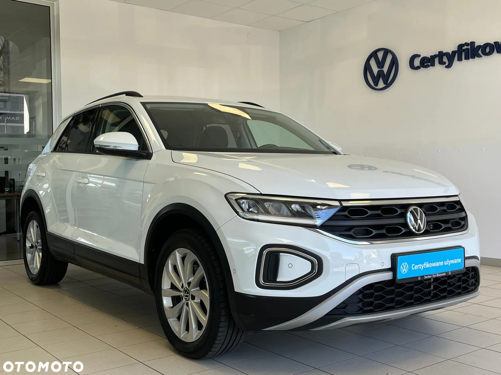 Volkswagen T-Roc 1.5 TSI Life DSG - 2