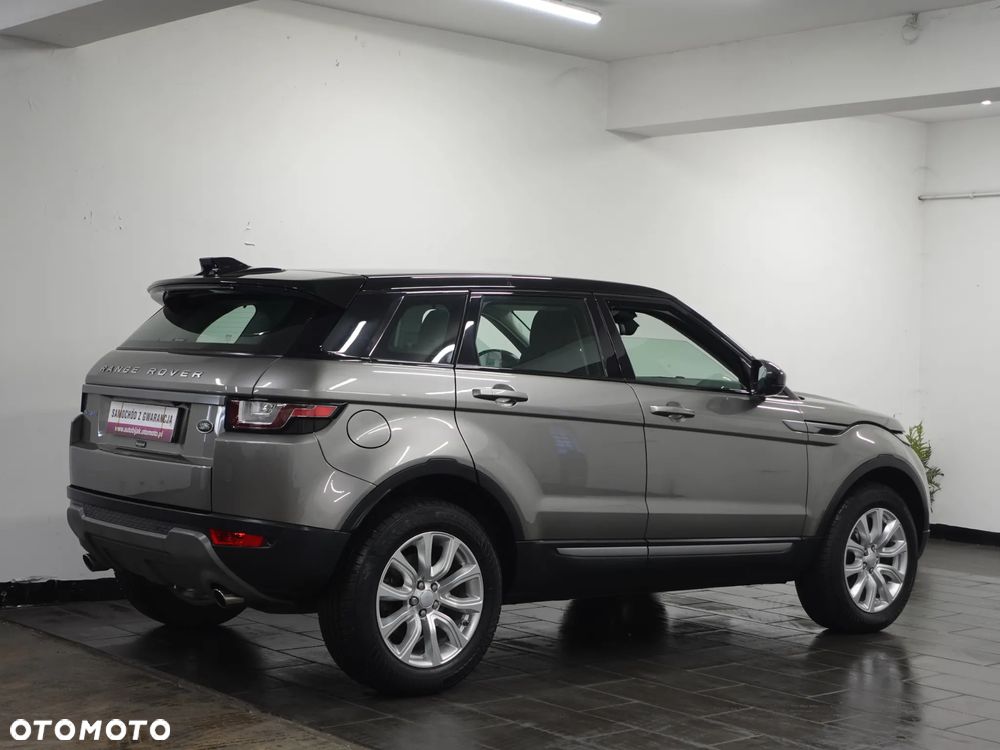 Land Rover Range Rover Evoque - 8