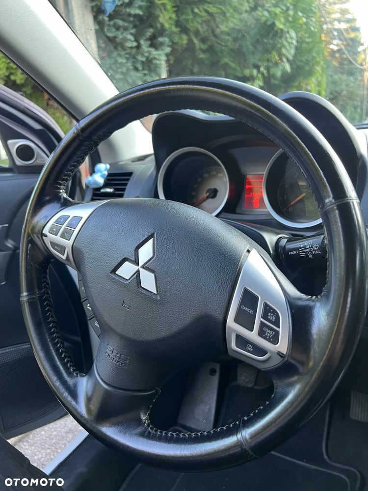 Mitsubishi Lancer 1.8 Intense LPG - 16