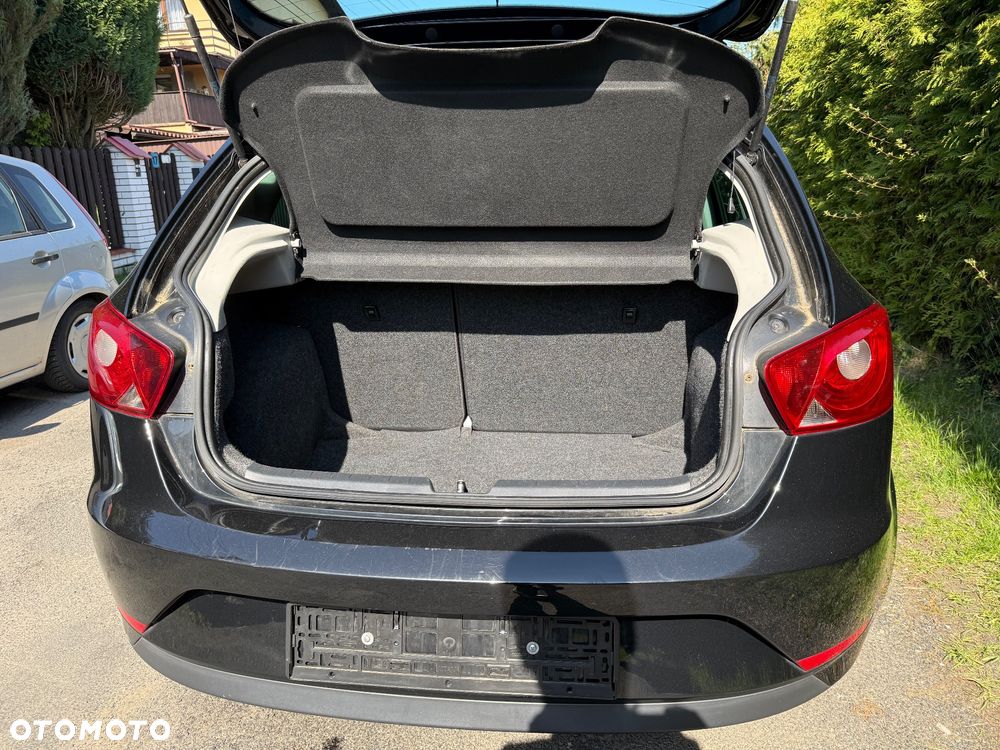 Seat Ibiza 1.2 12V Reference Salsa - 11