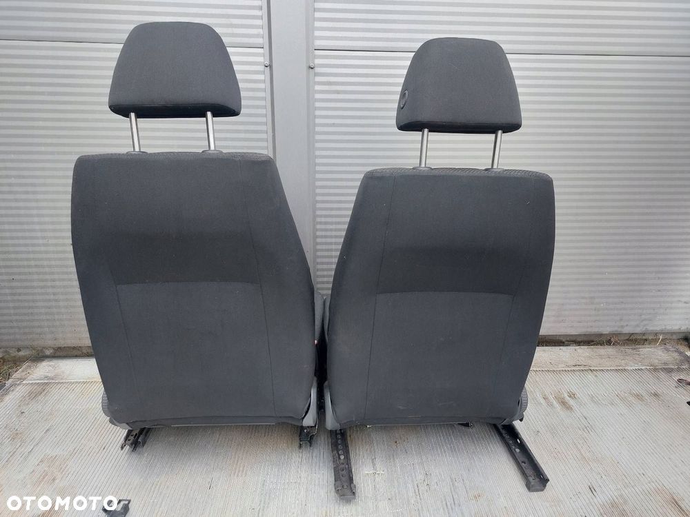FOTELE KOMPLET LEWY PRAWY KANAPA TYŁ  VOLKSWAGEN PASSAT B6 - 11