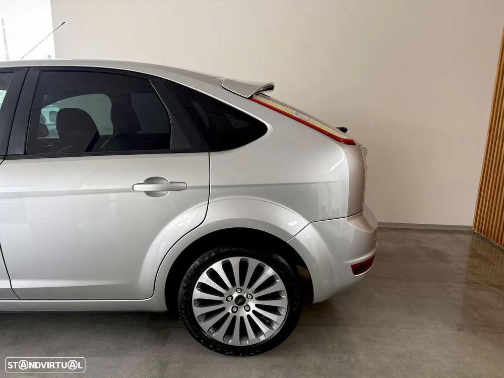 Ford Focus 1.6 TDCi Titanium - 19