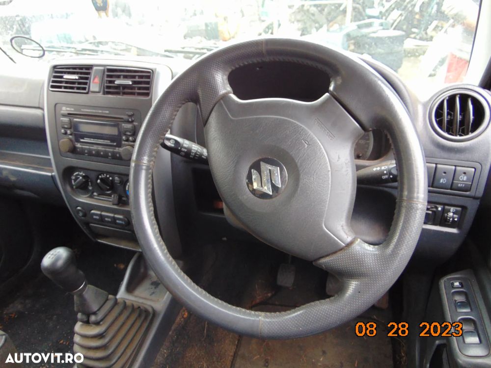 Volan Suzuki Jimny dupa 2005 - 1