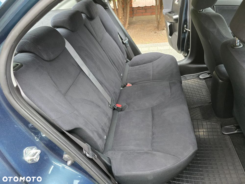 Honda Civic 1.4 i-VTEC Comfort - 20