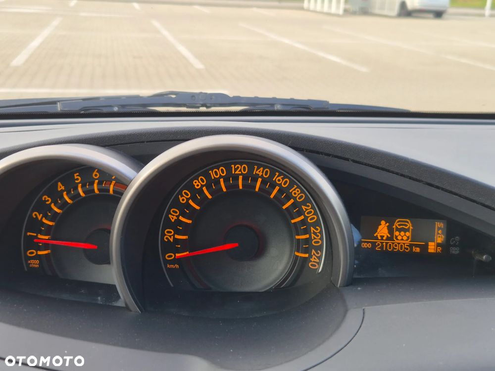 Toyota Verso 1.8 Sol 7os - 11