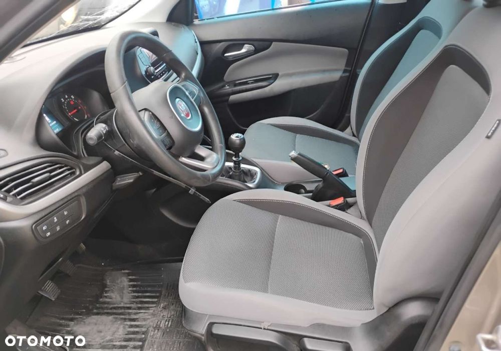 Fiat Tipo - 8