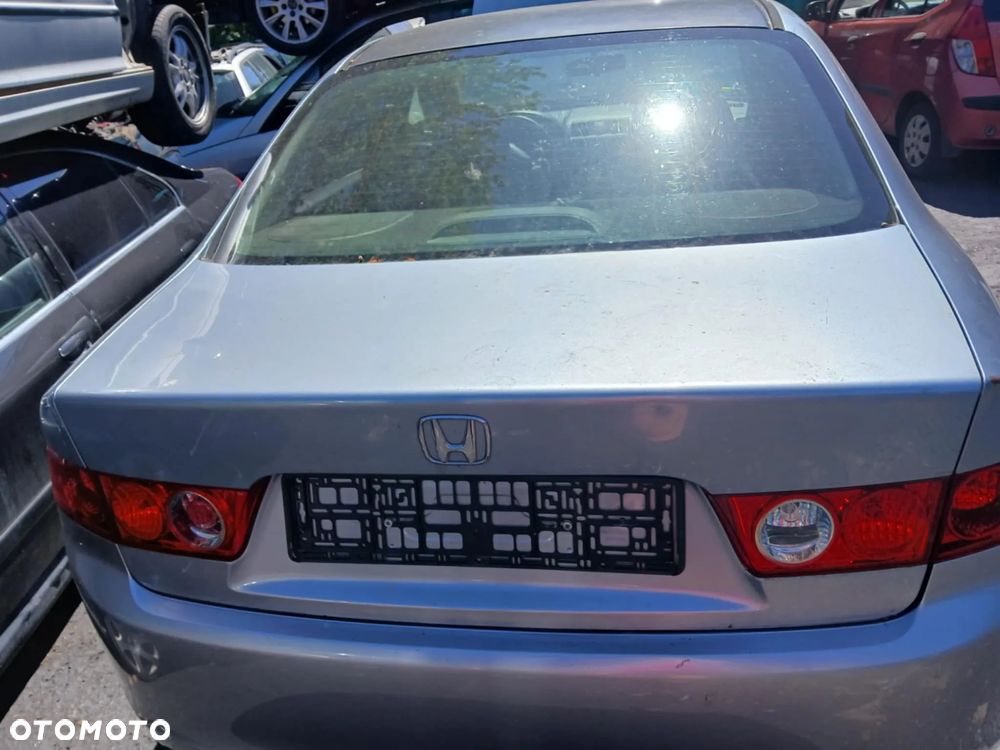 Honda Accord VII sedan klapa bagażnika - 2