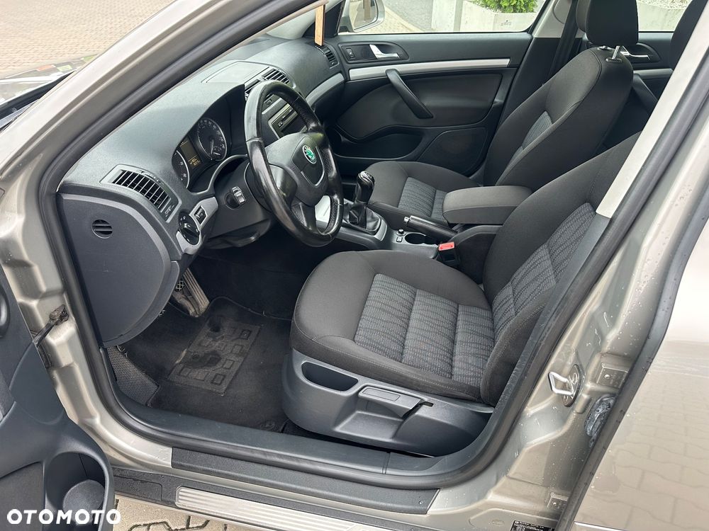 Skoda Octavia 1.8 TSI Ambition - 15