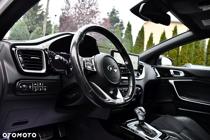 Kia ProCeed 1.4 T-GDI DCT7 OPF GT LINE - 11
