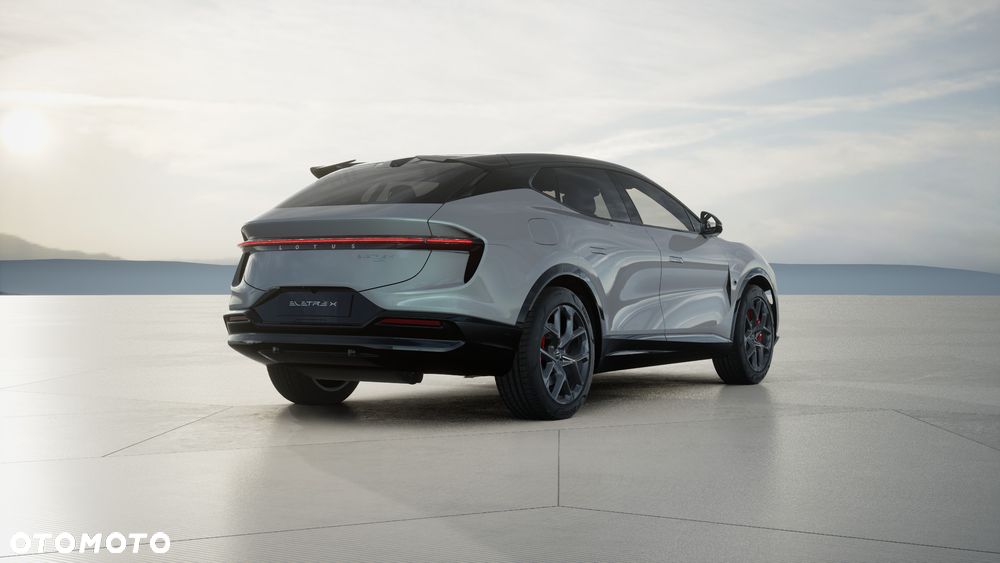 Lotus Eletre - 4