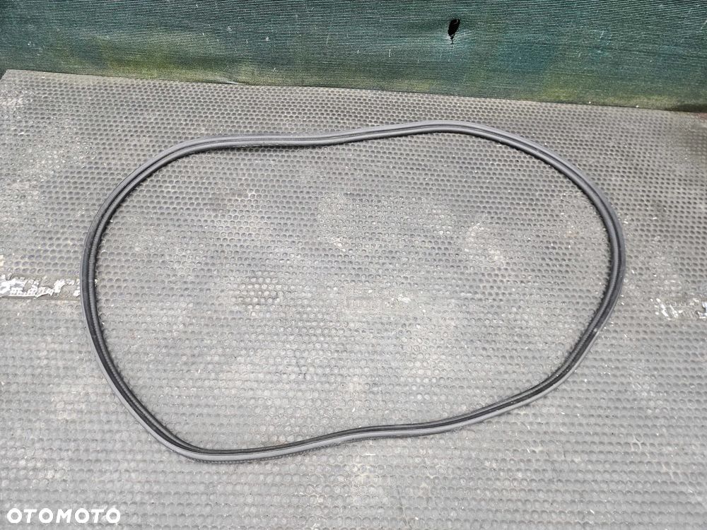 Uszczelka 7141890 Guma Pokrywy Klapy Bagaznika BMW 1 E87 E81 - 14