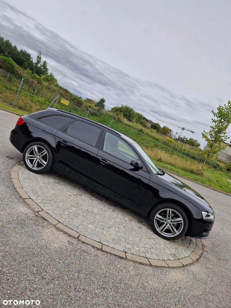 Audi A4 Avant 2.0 TDI Quattro S tronic - 30