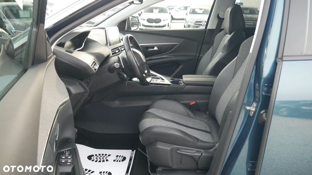 Peugeot 5008 - 14