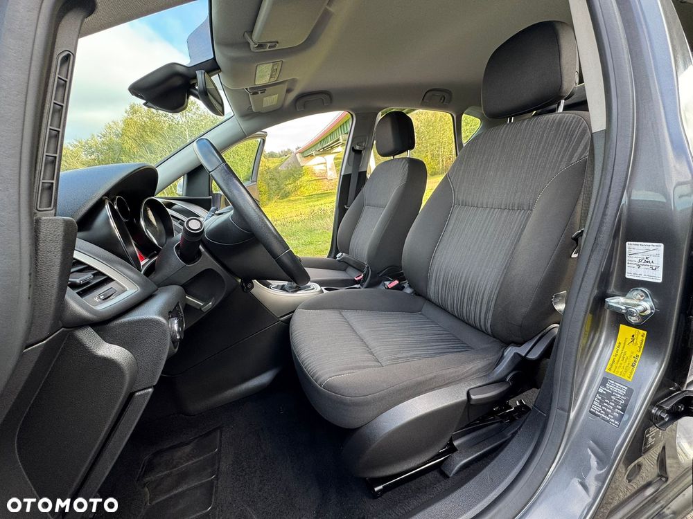 Opel Astra 1.6 Active - 27