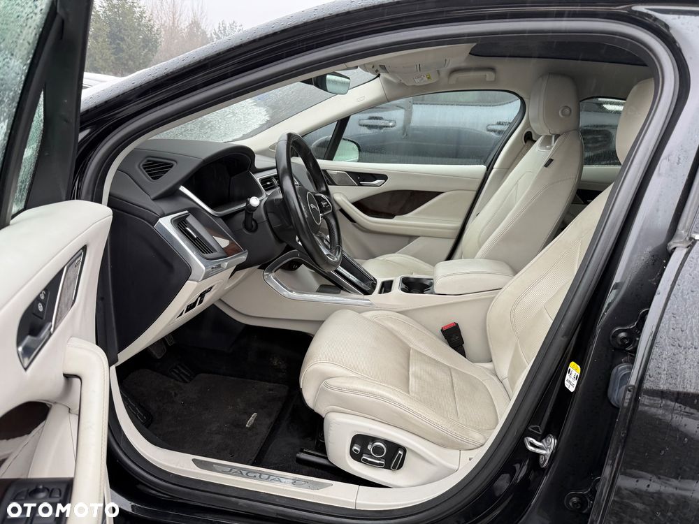 Jaguar I-Pace EV400 AWD R-DYNAMIC HSE - 19