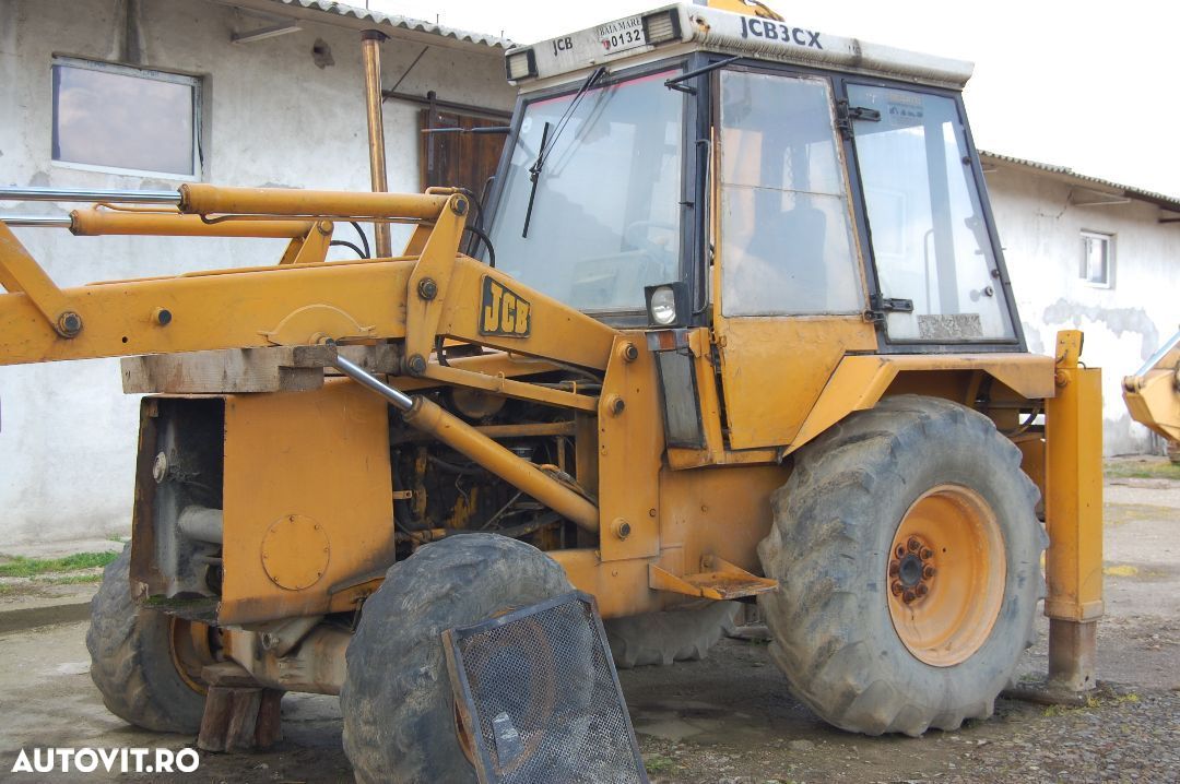 Dezmembrez JCB 3CX 1991 - 1
