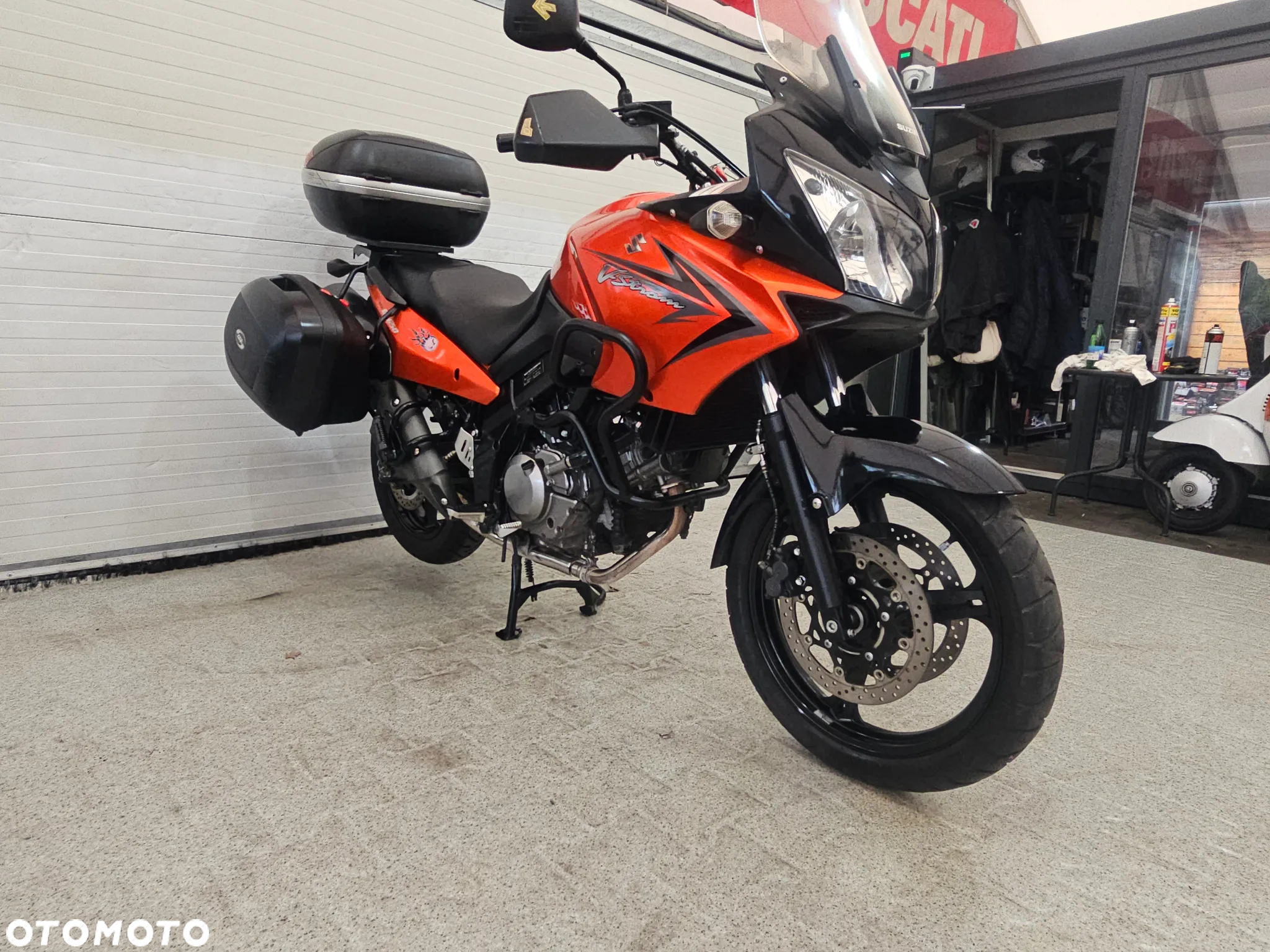 Suzuki DL - 7