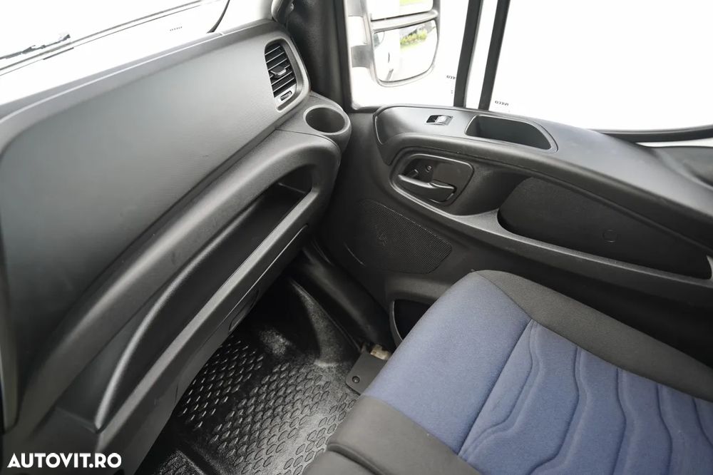 Iveco DAILY 70 - 160 / CONTAINER 5.2 m / DHOLLANDIA LIFT / GVW: 7.000 KG / 2021 / IMPORTAT - 32