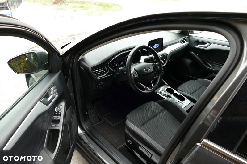 Ford Focus - 26