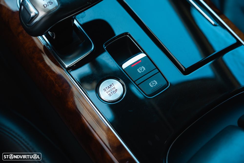 Audi A8 3.0 TDI DPF clean quattro tiptronic - 35