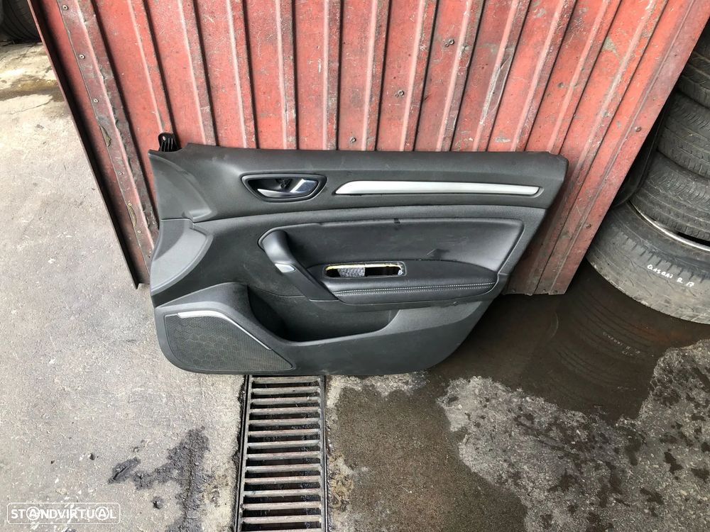 RENAULT MEGANE IV 4 FORRA QUARTELA PORTA FRENTE DIREITA - FP030 - 1