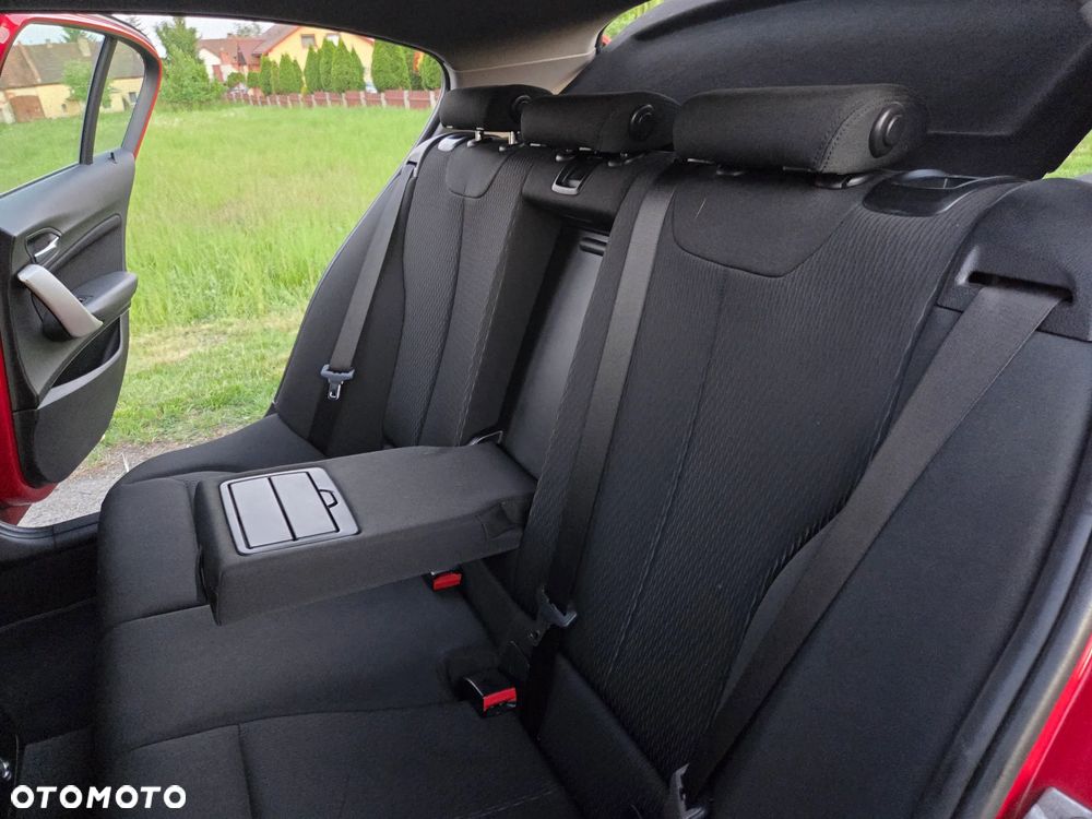 BMW Seria 1 118i Edition Colorvision - 27