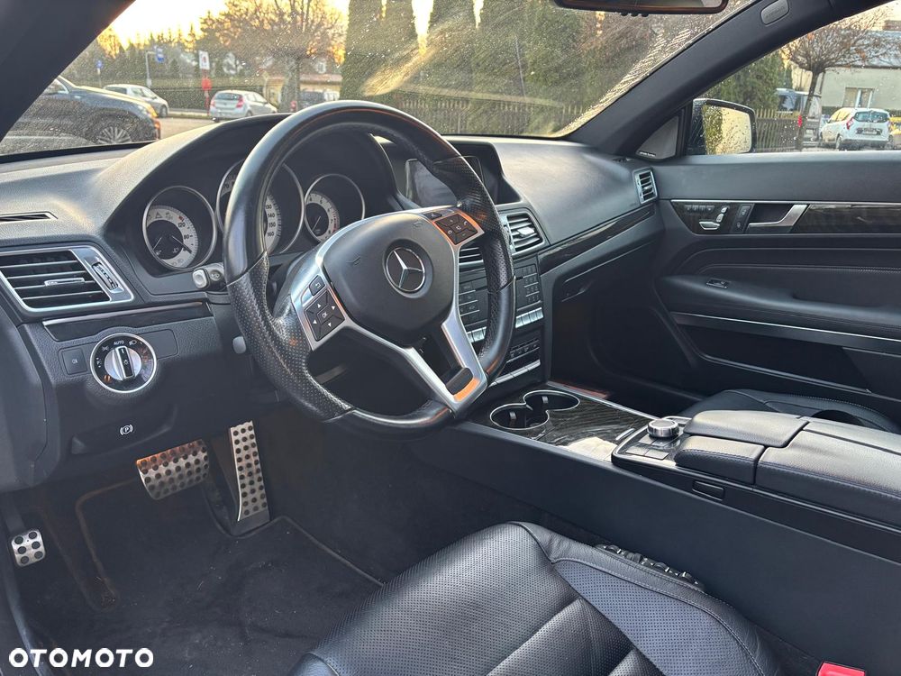 Mercedes-Benz Klasa E 500 7G-TRONIC V8 Edition - 12