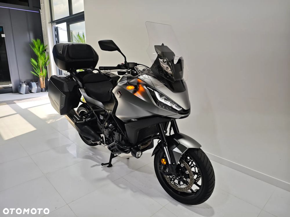 Honda NT - 22