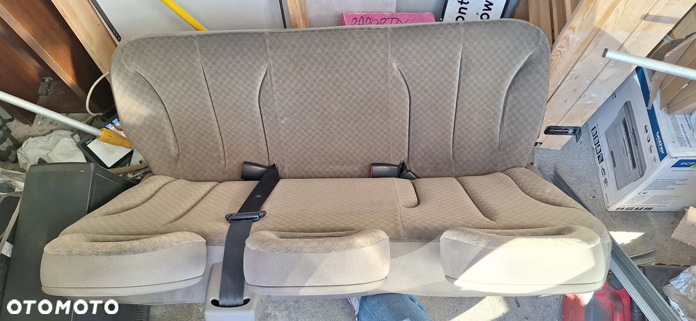 Chrysler Grand Voyager 2.8 CRD LX - 36
