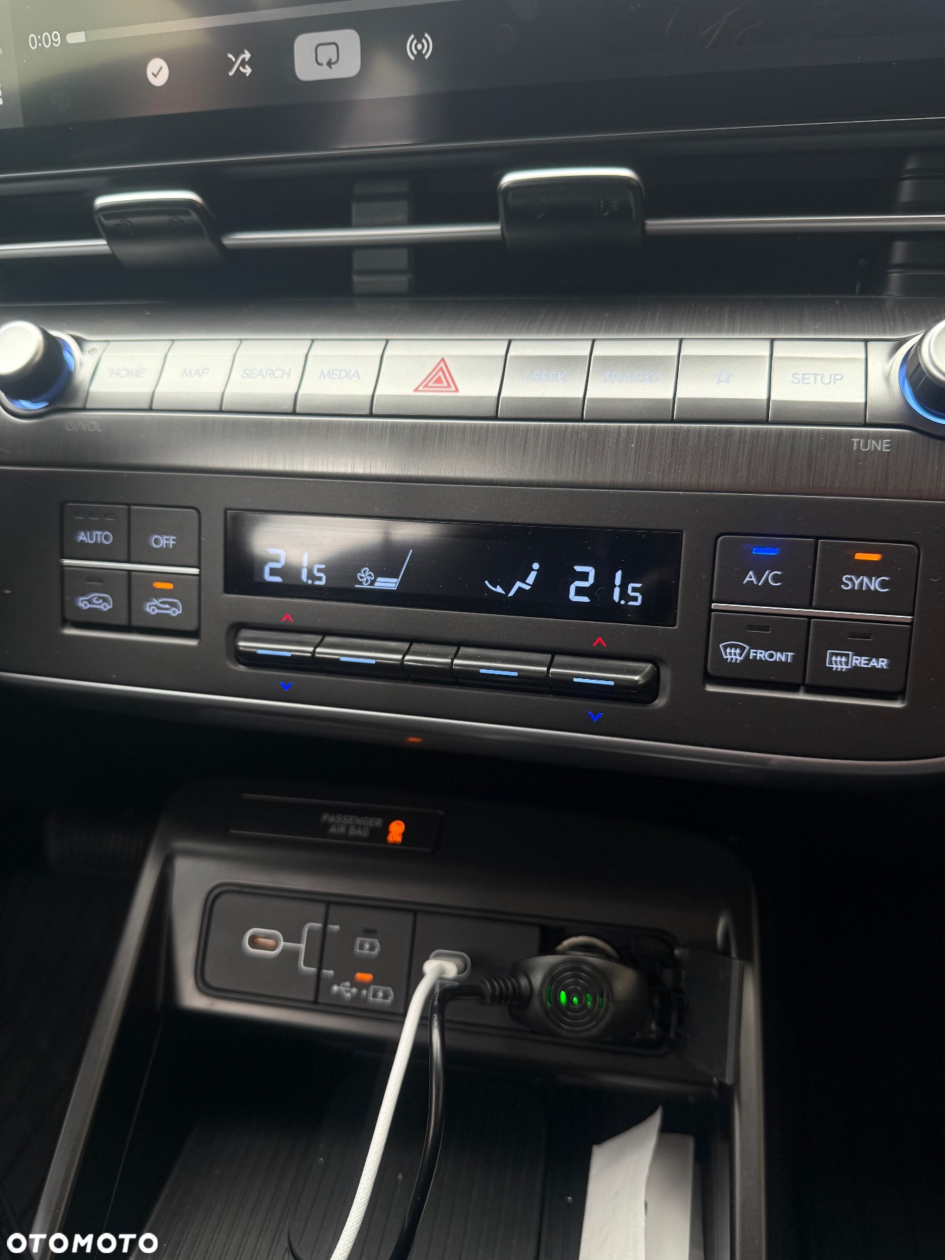 Hyundai Kona 1.6 T-GDI Premium DCT - 23
