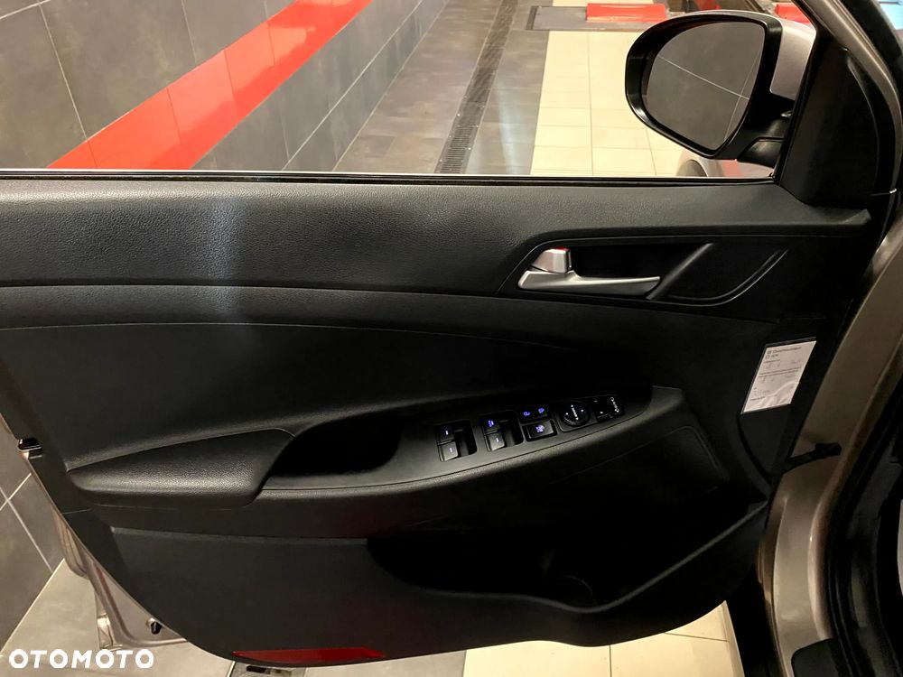 Hyundai Tucson 1.6 GDi 2WD Select - 15