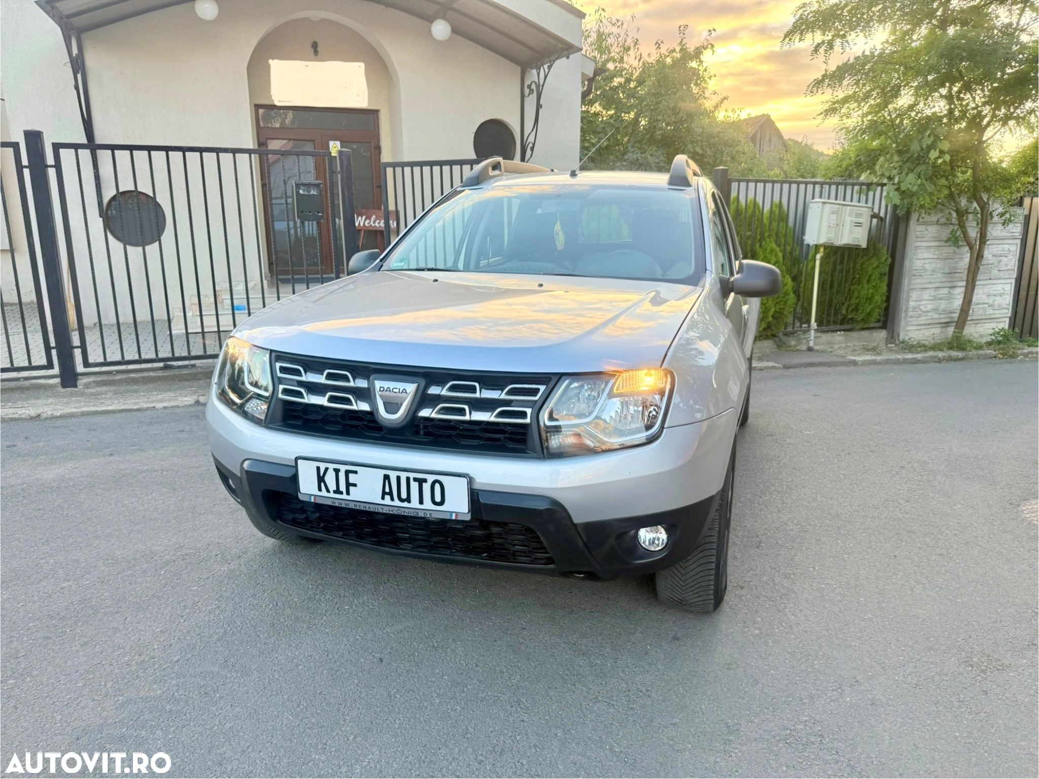 Dacia Duster 1.6 SCe Prestige jante 16" - 16