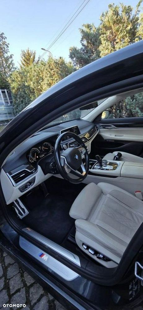 BMW Seria 7 730d - 8