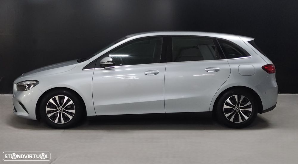 Mercedes-Benz B 180 d - 2