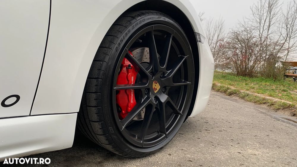 Porsche Cayman 718 GTS 4.0 PDK - 8