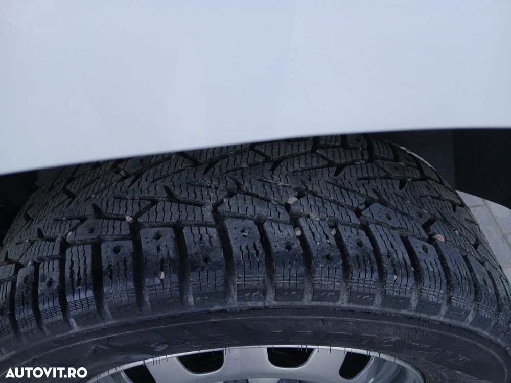 Dacia Duster 1.5 dCi 4x2 Prestige - 10