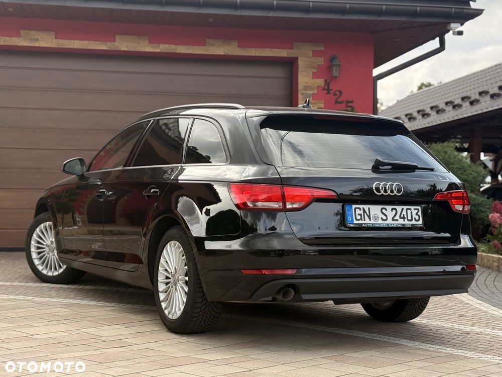 Audi A4 Avant - 11