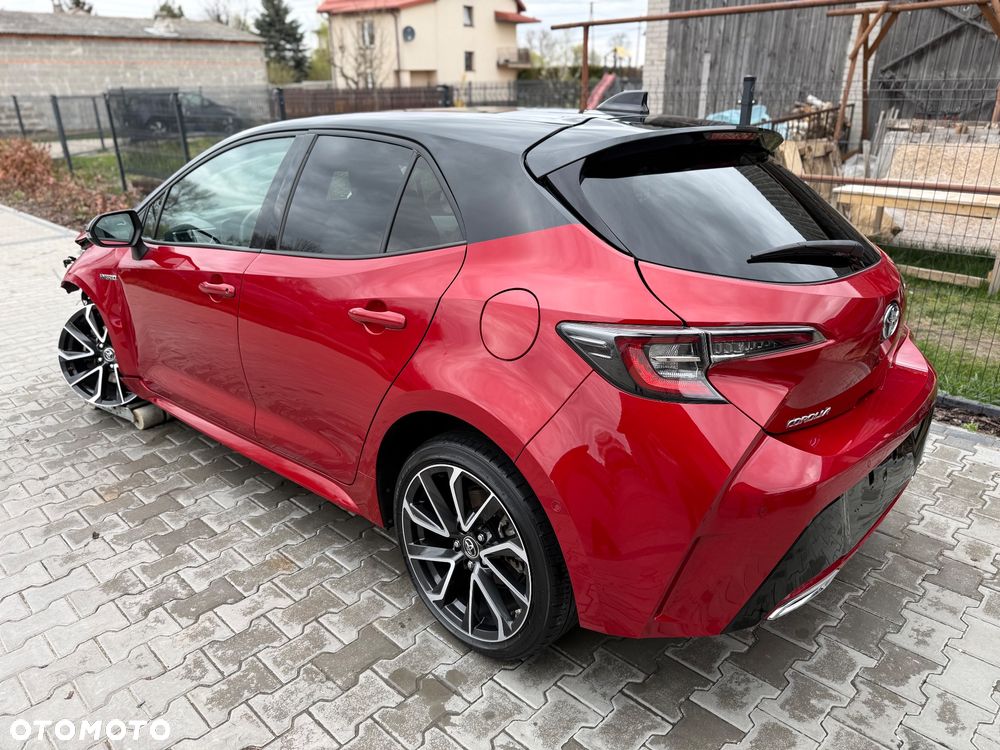 Toyota Corolla 2.0 Hybrid Executive - 21