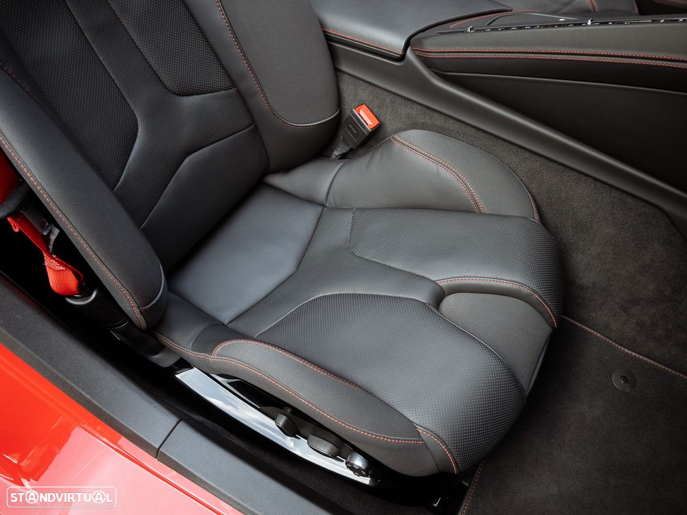 Chevrolet Corvette Stingray 3LT 6.2 V8 Auto - 26