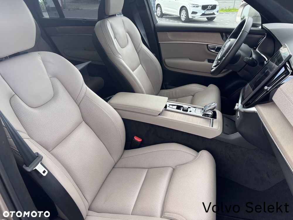 Volvo XC 90 - 19