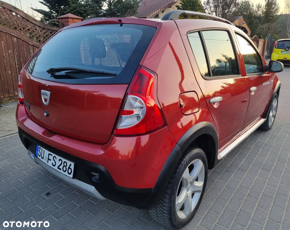 Dacia Sandero Stepway 1.6 - 2