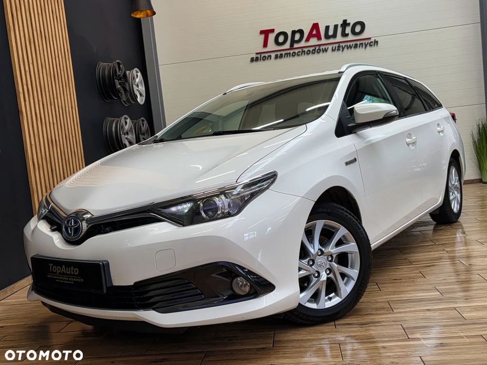 Toyota Auris 1.8 HSD Prestige - 2