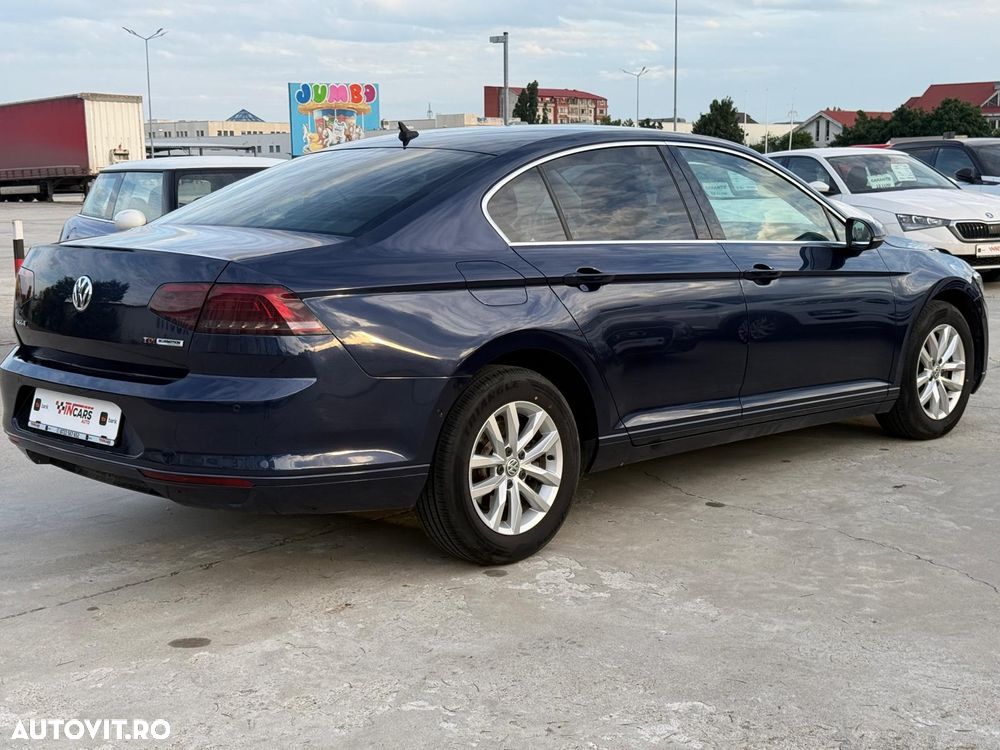 Volkswagen Passat 1.6 TDI (BlueMotion Technology) DSG Comfortline - 4