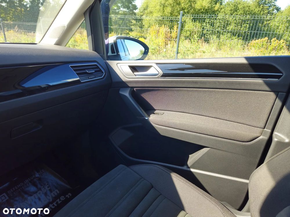 Volkswagen Touran 1.5 TSI EVO Highline DSG - 23