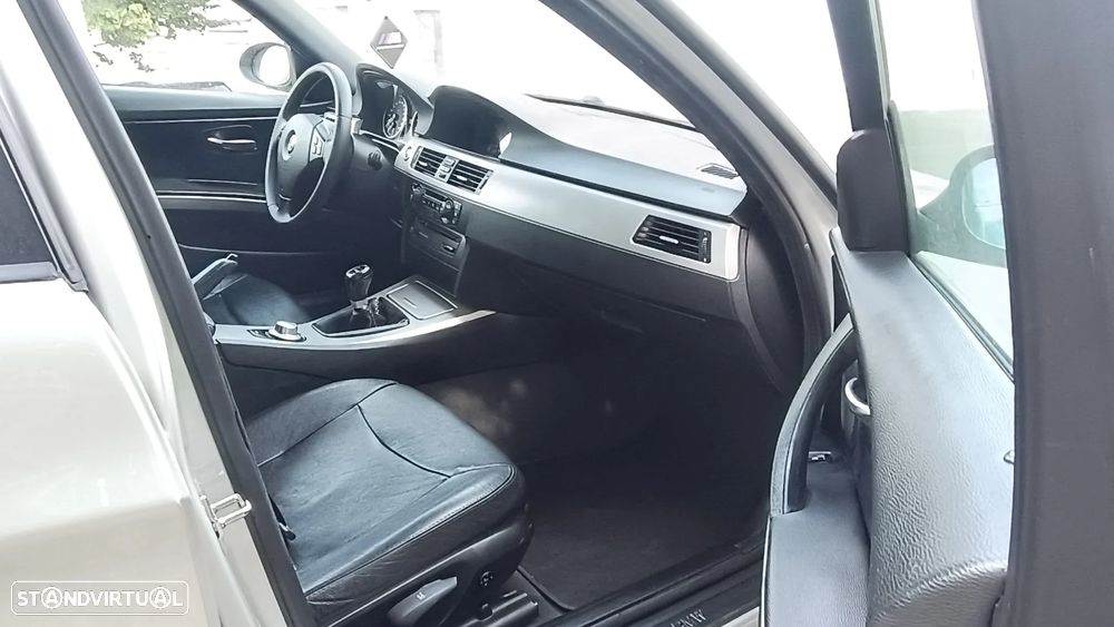 BMW 320 - 8