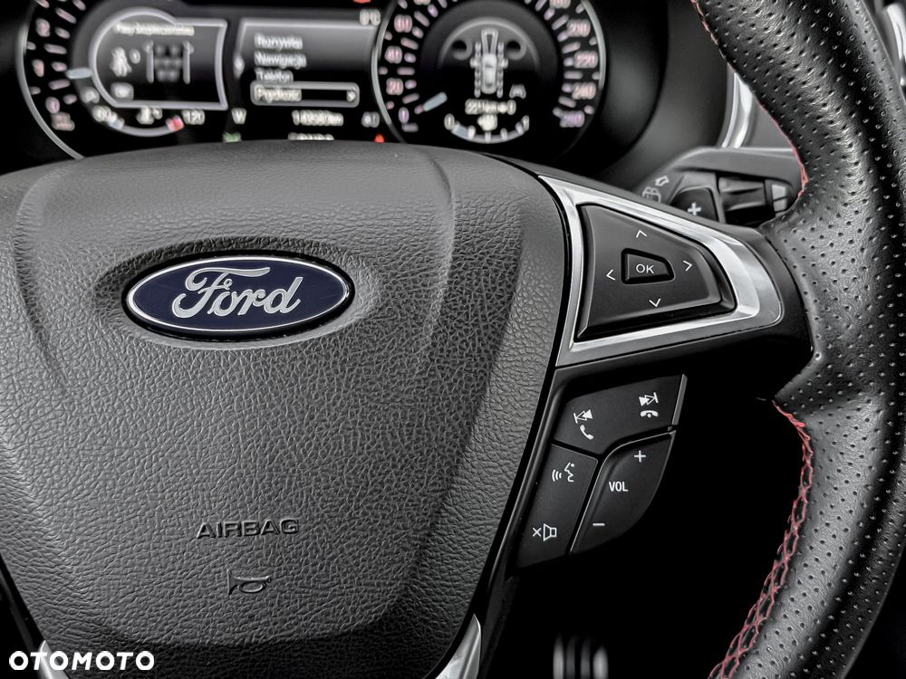 Ford S-Max 2.0 EcoBlue ST-Line - 33